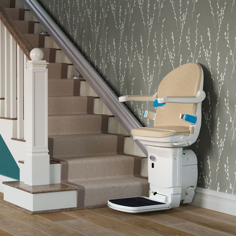FITAL Treppenlift gerade Treppe Modell Comfort-GC in beige